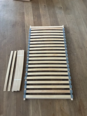 Lattenrost für Kinderbett 69 x 138 wie neu