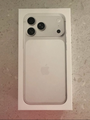 iPhone 17 pro max 