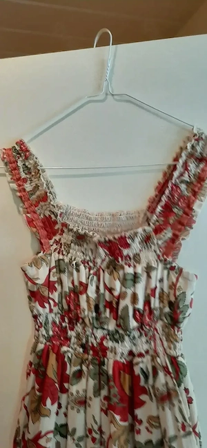 Luftiges Sommerkleid lang Gr. S M neu
