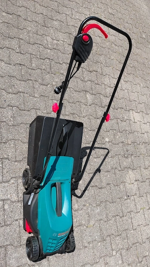 Bosch Rasenmäher Rotak 320ER