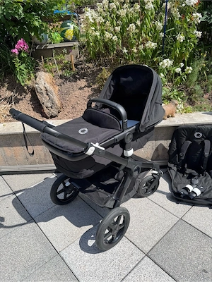 Bugaboo Fox 3 Kinderwagen Schwarz   Babywanne wie neu + Sportsitz + Maxi-Cosi-Adapter