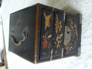 Antikes Miniatur Kästchen Schmuckkästchen Japan  Meiji Urushi Lack Holz