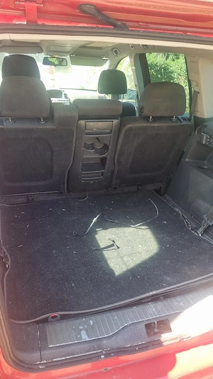 Opel Zafira B 2,2 direct 