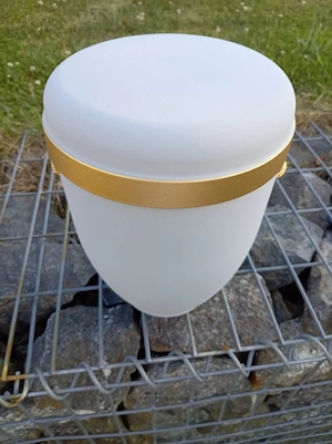 Biologisch abbaubare Urne