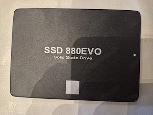 4 TB SSD Festplatte EVO 880  Bild 2