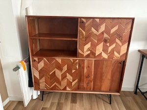 Sideboard   Highboard aus Massivholz im modernen Fischgrät-Design