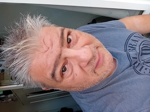 Reifer Mann Grieche sucht Frau für Sex 