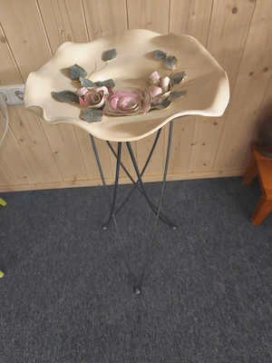 Metallständer  Bild 2