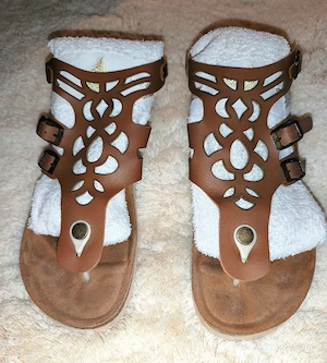 Zehentrenner Sandalen aus Lederimitat   Braun   Gr. 40 