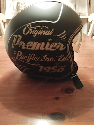 Rollerhelm von Premier 