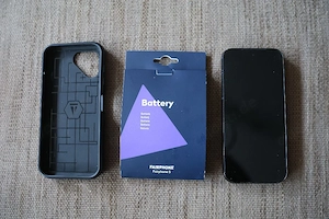 Fairphone 5 mit 256GB 8GB RAM, neuer Ersatzakku, Hülle, Schutzfolie
