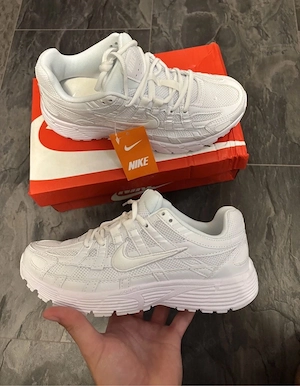 Nike Sneaker P-6000 Gr.39 Weiß