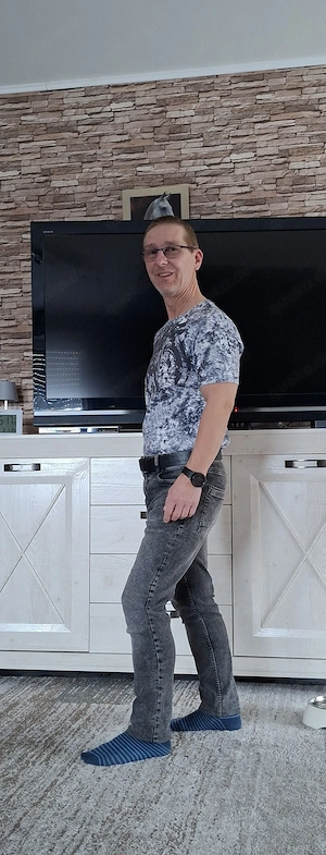 A oder B Cup finde Ich Sexy ;-))