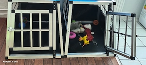 2 Auto Hundeboxen 