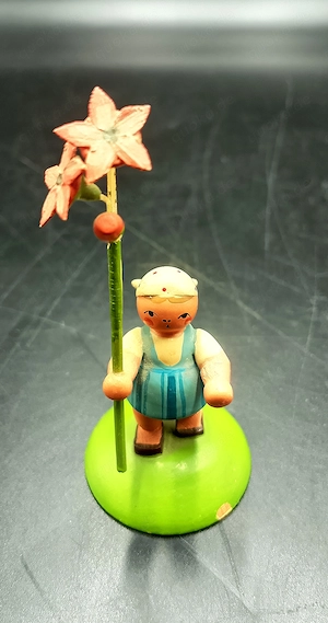 Blumenkind von KWO Olbernau, Erzgebirgische Volkskunst Bild 2