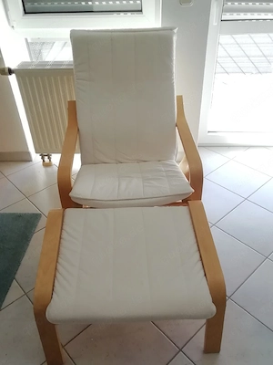 POÄNG, Ikea Sessel und Hocker 