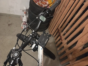 Gut gepflegtes Mountainbike 