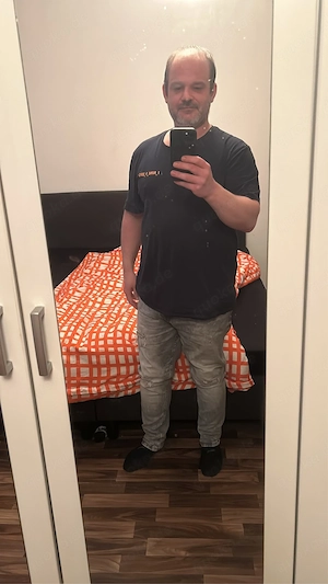 Daddy ist spitz. Will eine Frau ihn spüren? Am besten heute noch