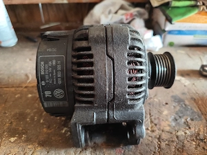 Lichtmaschine Bosch von VW Golf 