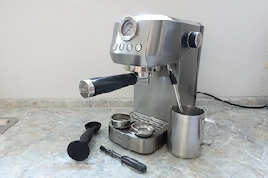 Siebträger Espressomaschine Gastroback Piccolo Pro, für die kleine Küche