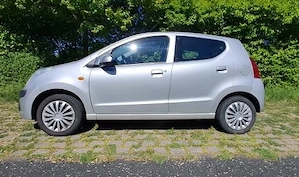 Nissan Pixo 
