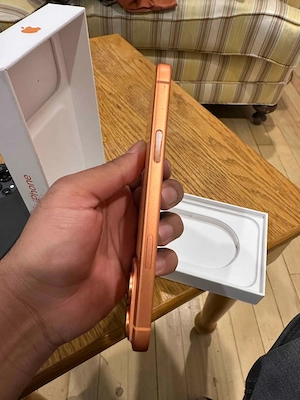 IPhone 17 Pro Max Orange