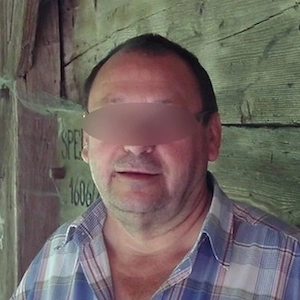 Ich suche eine exhibitionistische mollige Frau ab 21 bis ca. 75++ Jahre für Dogging.