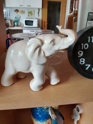 Elefant zu verkaufen 