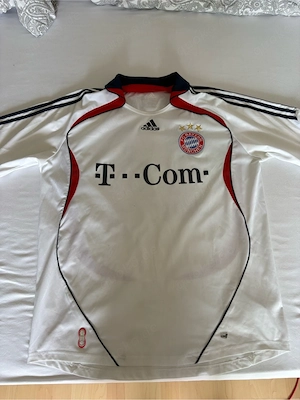 FC Bayern Trikot van Bommel 2006-08