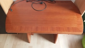 Schöner DDR Tisch 