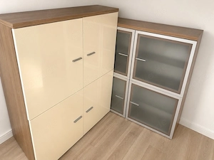wohnzimmer schrank