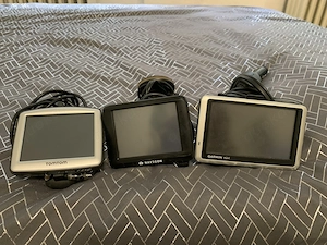 3 Navis tomtom one,Garmin,Navigon