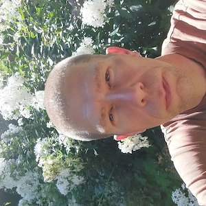 Zärtliche dauerhafte Freundschaft PLUS Gesucht!