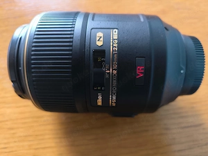 Nikon AF-S Micro NIKKOR 105mm f 2.8G ED VR