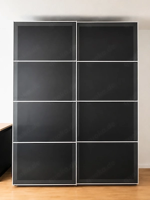 IKEA PAX 236x200x66 cm schwarze Glas-Schiebetüren, 3 Körbe - Schubladen