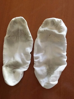 verkaufe meine getragenen Socken