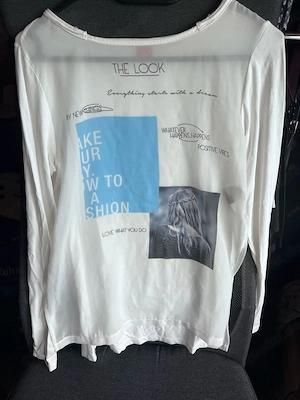 s.Oliver Langarmshirt Gr. 176   Weiß mit Print & Seitenschlitzen