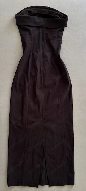 NA-KD figurbetonendes midikleid - Gr. 34 