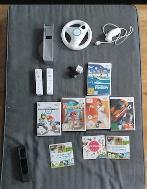 Nintendo wii Konsole weiß- Controller,  Nunchuck & Zubehör 