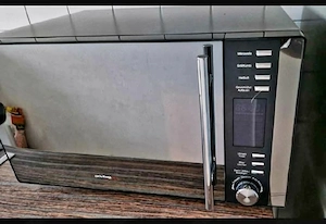 Mikrowelle ,Grill u.Heißluft Privilig