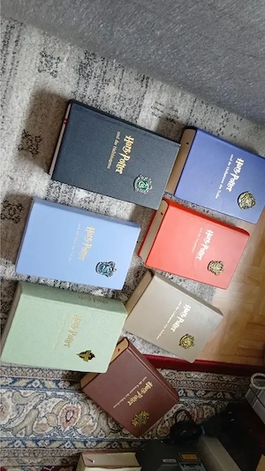 Wunderschöne handgebundene Harry Potter Bücher   Komplettset