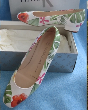 NEU Hibiskus Karibik Blumen Blüten Blätter Echt Leder Ballerina Pumps Schuhe PETER KAISER weiß bunt