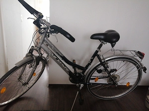 Damenfahrrad in guten Zustand zu verkaufen 
