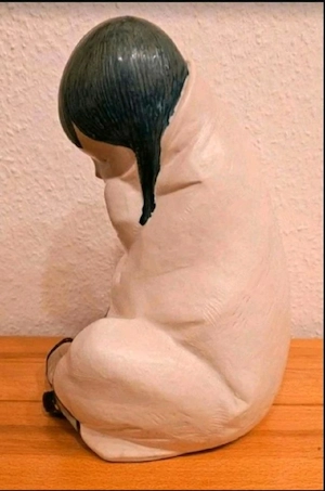 Liadro Eskimomädchen Skulptur 