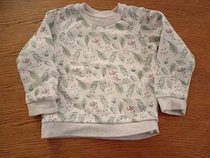 Pullover beige Blumen 86 Primark 