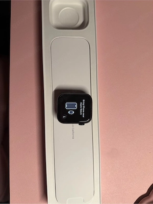 Apple Watch SE 44mm inkl. Zubehör
