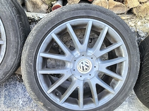 Ich verkaufe VW Felgen 
