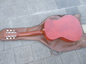 alte Gitarre 70 80 Jahre mit Tasche
