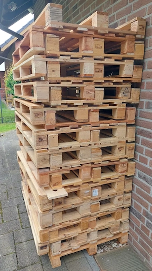 15 Einwegpaletten