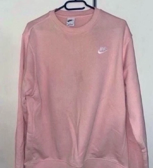 Nike Pullover in Pink